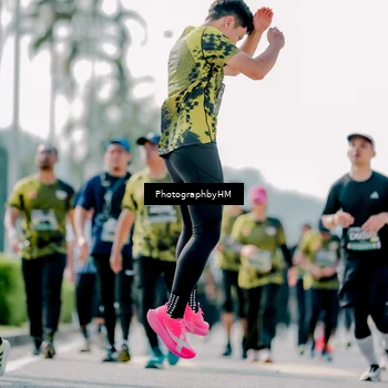 Runner Photo 6478282