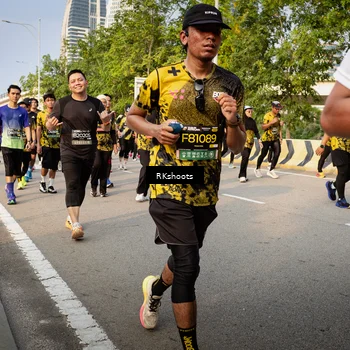 Runner Photo 6478297