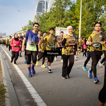 Runner Photo 6478312
