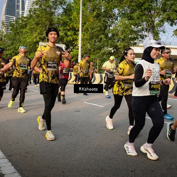 Runner Photo 6478375