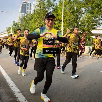 Runner Photo 6478414