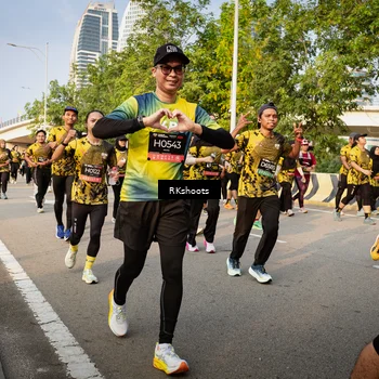 Runner Photo 6478427
