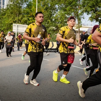 Runner Photo 6478453