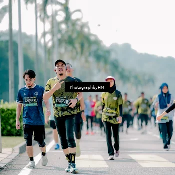 Runner Photo 6478510