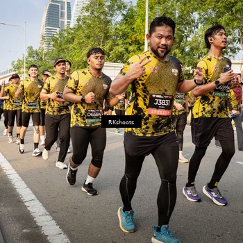 Runner Photo 6478541