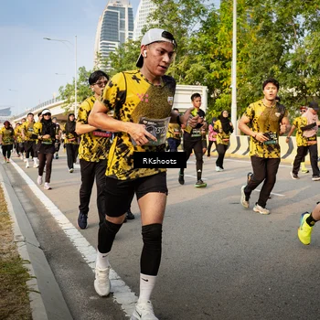 Runner Photo 6478585