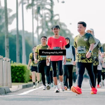 Runner Photo 6478590