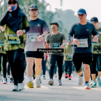 Runner Photo 6478613