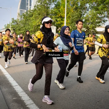 Runner Photo 6478635