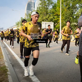 Runner Photo 6478664