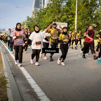 Runner Photo 6478674