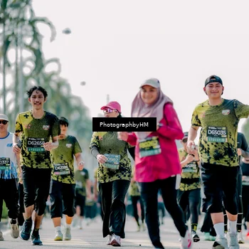 Runner Photo 6478675