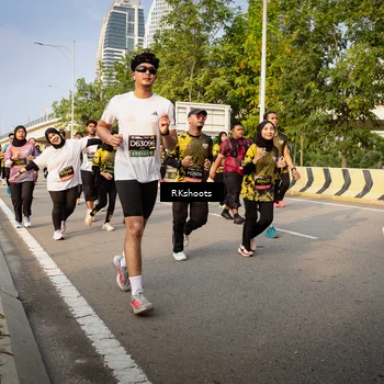 Runner Photo 6478677