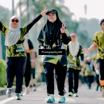 Runner Photo 6478686