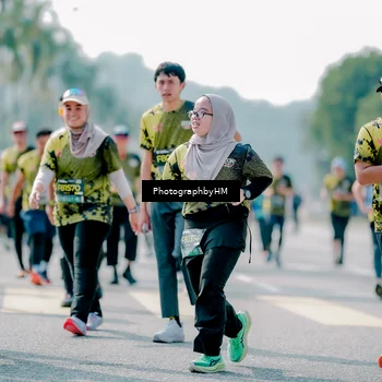Runner Photo 6478704