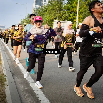 Runner Photo 6478711