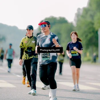 Runner Photo 6478726