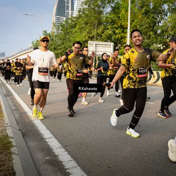 Runner Photo 6478775