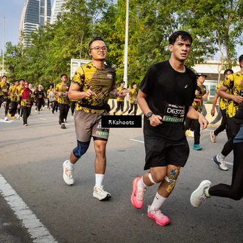 Runner Photo 6478800