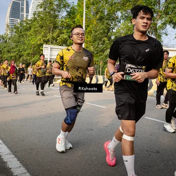 Runner Photo 6478846
