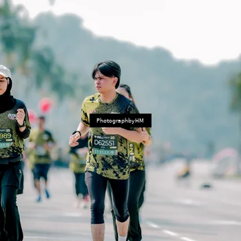 Runner Photo 6478879