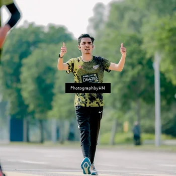 Runner Photo 6478885