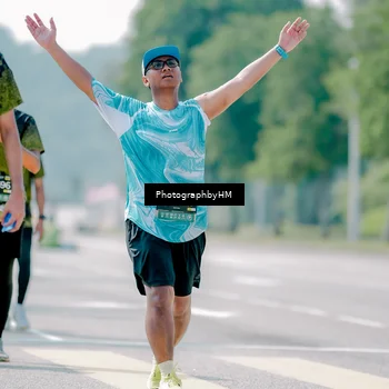 Runner Photo 6478889