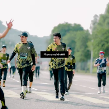 Runner Photo 6478900