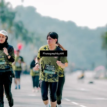 Runner Photo 6478953