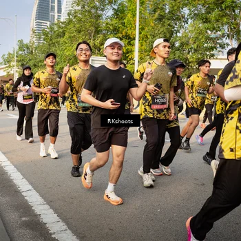 Runner Photo 6478991