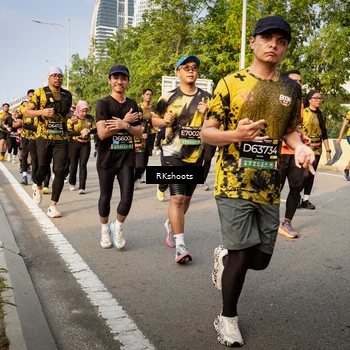 Runner Photo 6479004