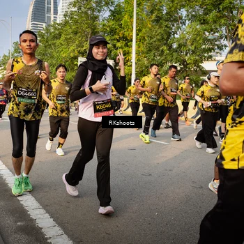 Runner Photo 6479009