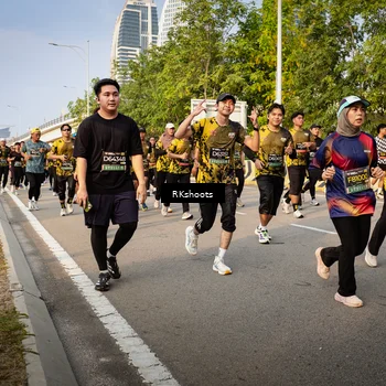 Runner Photo 6479026