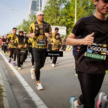 Runner Photo 6479070