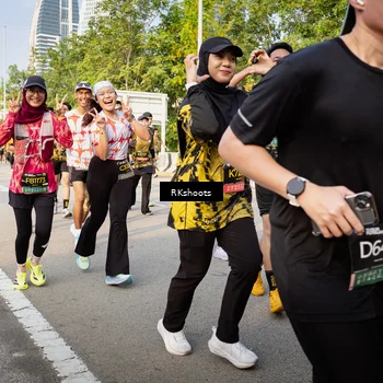 Runner Photo 6479074