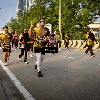 Runner Photo 6479105