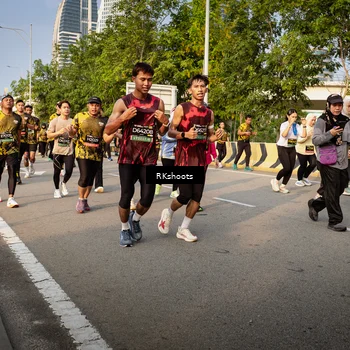 Runner Photo 6479133