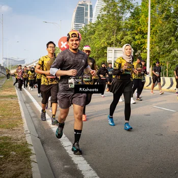 Runner Photo 6479159
