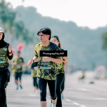 Runner Photo 6479216