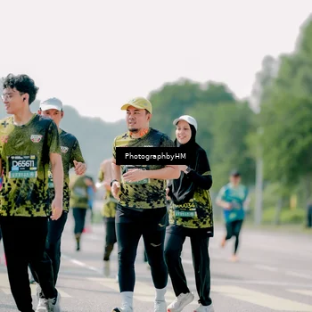 Runner Photo 6479243