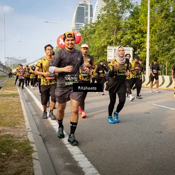 Runner Photo 6479245