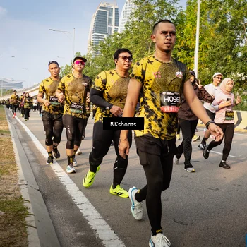 Runner Photo 6479376