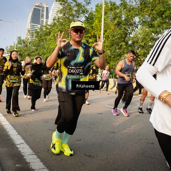 Runner Photo 6479434