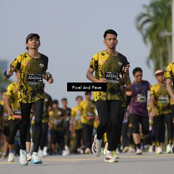 Runner Photo 6479536