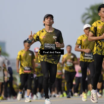 Runner Photo 6479544