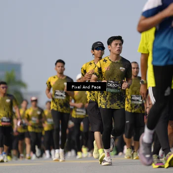 Runner Photo 6479565