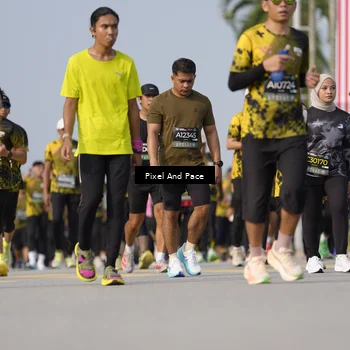 Runner Photo 6479606