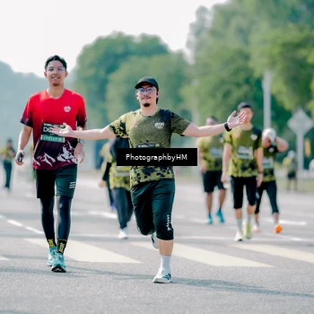 Runner Photo 6479671