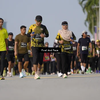 Runner Photo 6479673