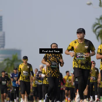 Runner Photo 6479682